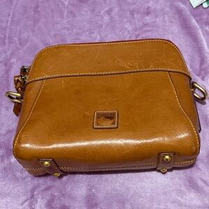 Dooney & Bourke Florentine Cameron Crossbody, Natural